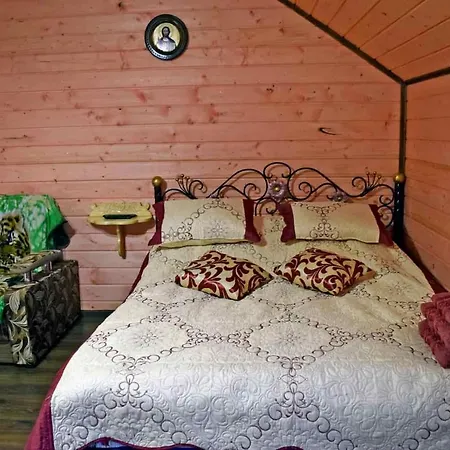 Lodge кам'яний двір Jaremtsche