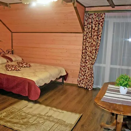 Lodge кам'яний двір *